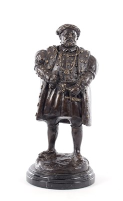 Lot 651 - A 20TH CENTURY BRONZE OF KING HENRY VIII