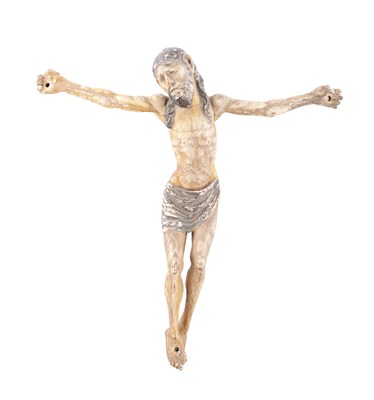 Lot 708 - A 17TH CENTURY SPANISH CARVED AND PAINTED WOOD CRUCIFIX