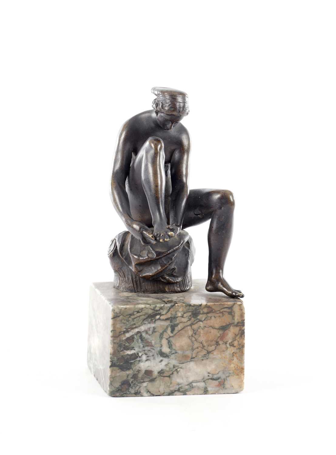 Lot 591 - AN ITALIAN 19TH CENTURY 'THE THORNE PULLER' PATINATED BRONZE AFTER RAFFAELLO SANZIO