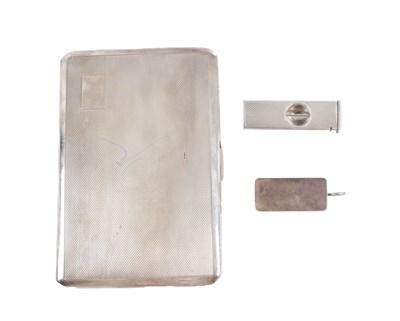 Lot 137 - A COLLECTION OF SILVER ITEMS