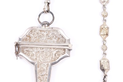 Lot 368 - A VICTORIAN SILVER CHATELAINE