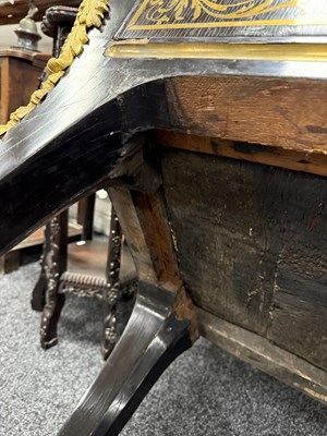 Lot 1193 - IN THE MANNER OF ANDRE-CHARLES BOULLE (1642-1732) A REGENCY FRENCH ORMOLU MOUNTED BOULLE EBONY VENEERED FRENCH COMMODE