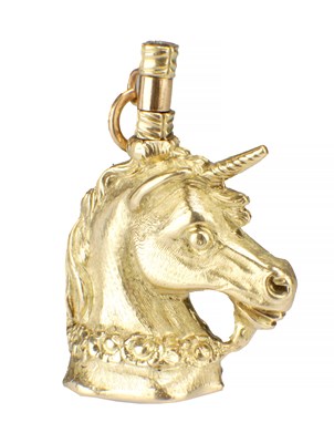Lot 247 - AN 18CT GOLD UNICORN FOB SEAL