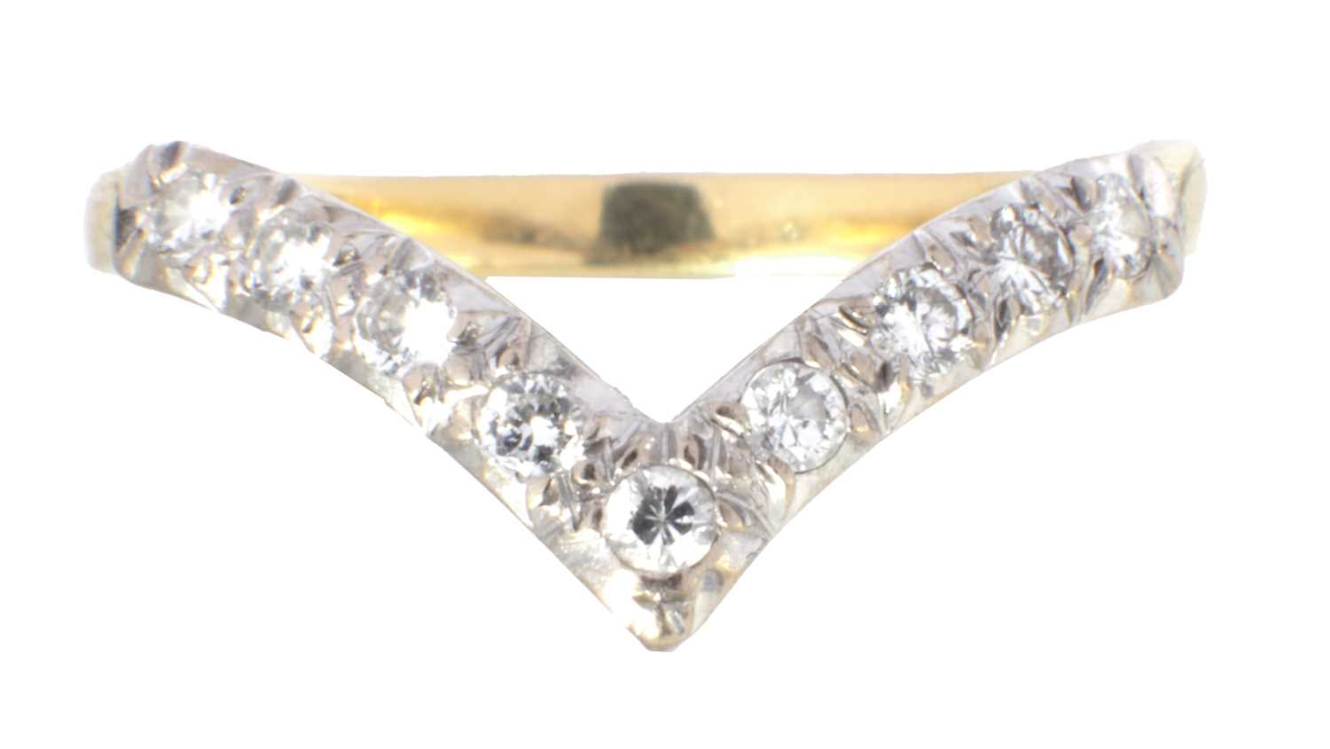 Lot 281 - AN 18CT GOLD AND ENAMEL DIAMOND WISHBONE RING