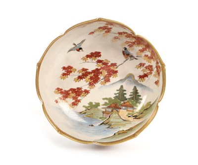 Lot 230 - A JAPANESE MEIJI PERIOD SATSUMA LOBBED BOWL