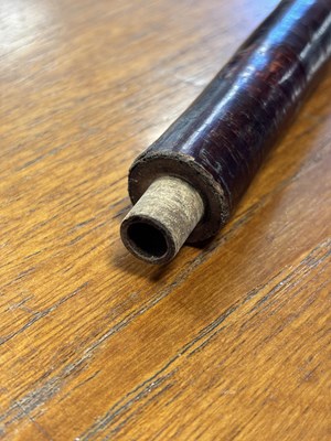 Lot 177 - A 19TH CENTURY HORN HANDLED OPIUM PIPE WALKING CANE