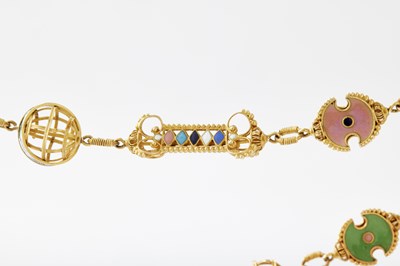 Lot 279 - A FINE AND IMPORTANT 19TH CENTURY FRENCH GOLD AND ENAMEL CROSS PENDANT NECKLACE