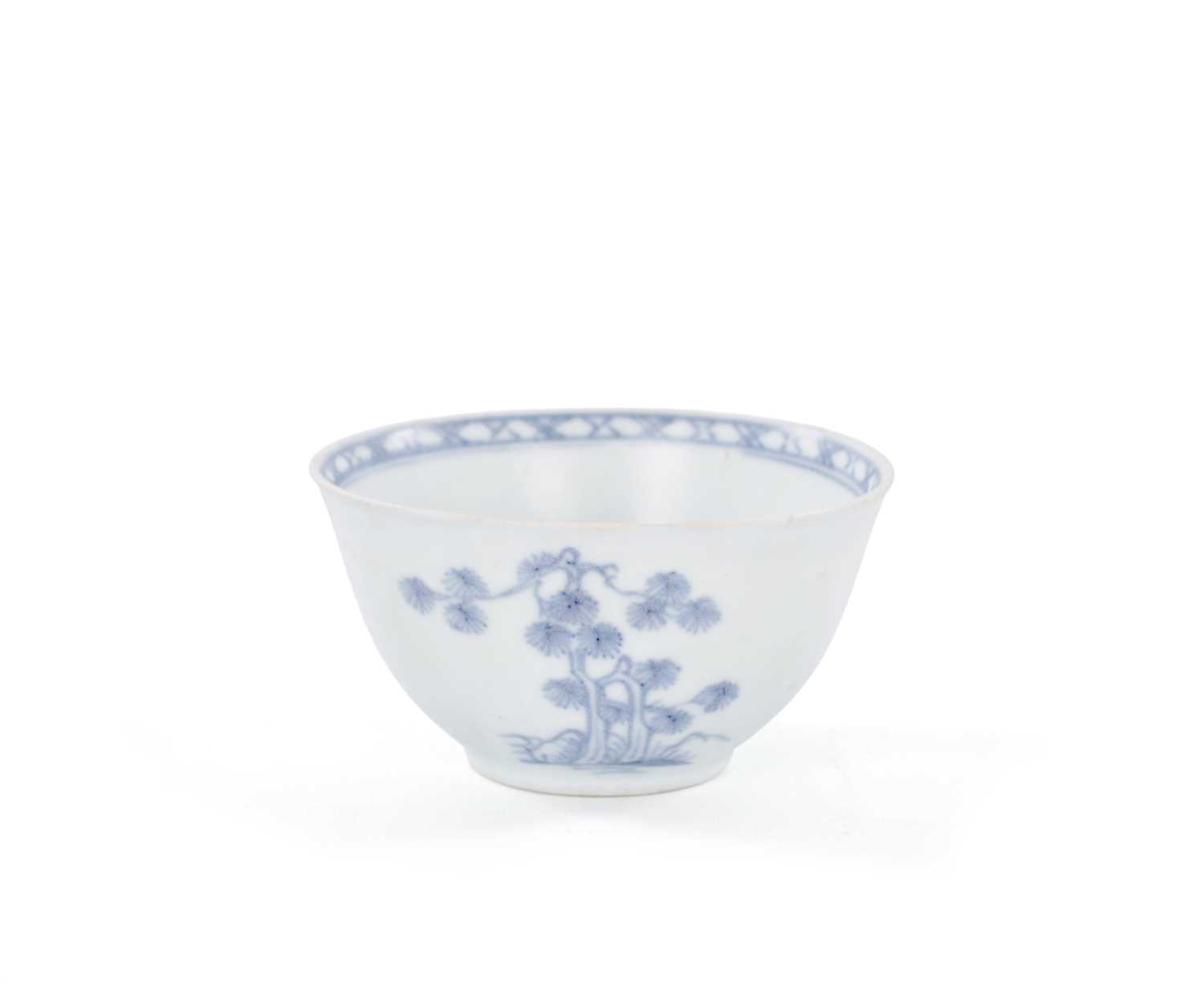 Lot 278 - A CHINESE BLUE AND WHITE BOWL