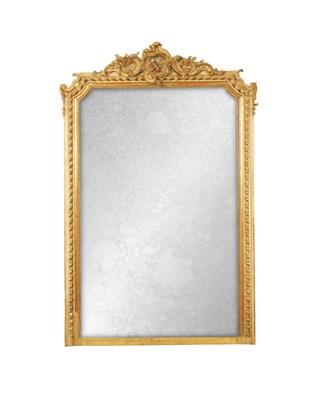 Lot 1286 - A LARGE GILT GESSO HANGING MIRROR