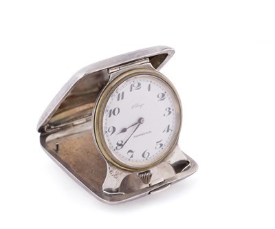Lot 1087 - A EARLY 20TH CENTURY SILVER TRAVELLING CLOCK FOR TIFFANY & CO