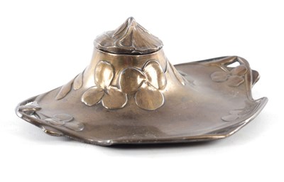 Lot 16 - AN ART NOUVEAU LIBERTY'S STYLE 'CLOVER' DESIGN WMF PEWTER INK WELL