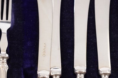 Lot 39 - A CASED SET OF SILVER HANDLED FRUIT KNIVES AND FORKS