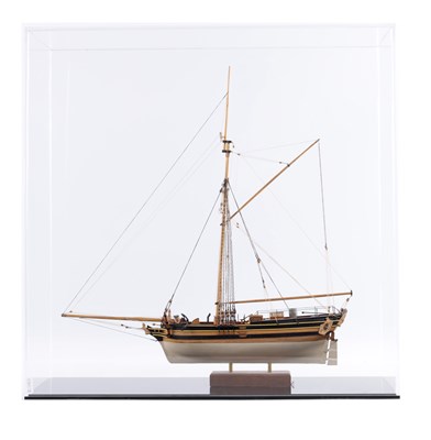 Lot 224 - A CASED MODEL OF AN 18TH CENTURY SAILING SHIP
