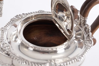 Lot 446 - A GEORGE V FIVE PIECE TEA SERVICE