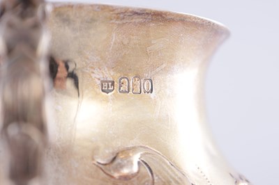 Lot 414 - A CHARLES II STYLE SILVER TWO-HANDLED COVERED PORRINGER