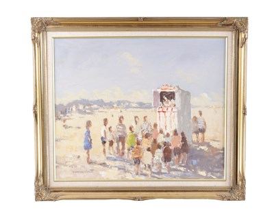 Lot 923 - WILLIAM NORMAN GAUNT (BRITISH 1918-2001) OIL ON BOARD DEPICTING CHILDREN WATCHING PUNCH AND JUDY