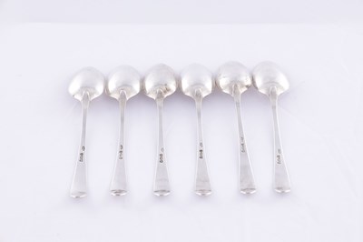 Lot 466 - A SET OF SIX GEORGE III SILVER DESSERT SPOONS