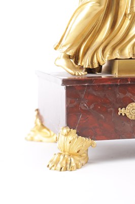 Lot 1025 - BARWISE, LONDON. AN EARLY 19TH CENTURY REGENCY ORMOLU AND ROUGE MARBLE MANTEL CLOCK