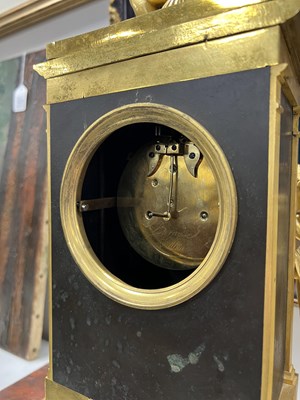 Lot 1025 - BARWISE, LONDON. AN EARLY 19TH CENTURY REGENCY ORMOLU AND ROUGE MARBLE MANTEL CLOCK