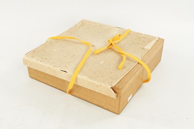 Lot 175 - A BOXED JAPANESE MEIJI PERIOD CARVED LACQUER TRAY BY TSUISHU YOZEI XX