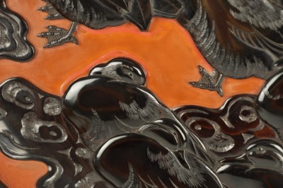 Lot 175 - A BOXED JAPANESE MEIJI PERIOD CARVED LACQUER TRAY BY TSUISHU YOZEI XX