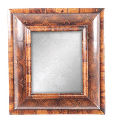 Lot 1334 - A GOOD LATE 17TH CENTURY OYSTER VENNERED CUSHION FRAMED HANGING MIRROR