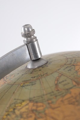 Lot 757 - A 20TH CENTURY TERRESTRIAL GLOBE WITH COMPASS