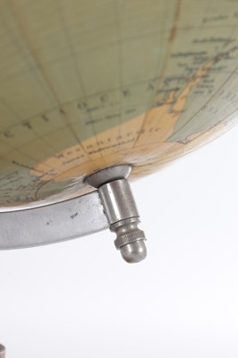 Lot 757 - A 20TH CENTURY TERRESTRIAL GLOBE WITH COMPASS