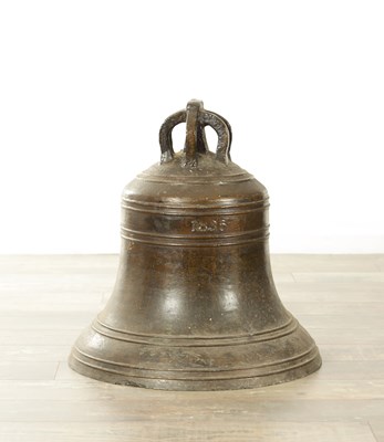 Lot 600 - A LARGE EARLY 19TH CENTURY BRONZE BELL