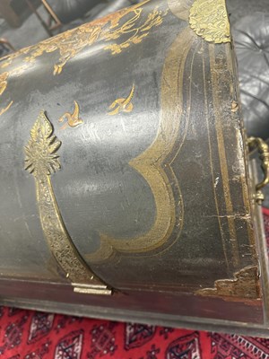 Lot 1274 - A LARGE QUEEN ANNE ENGLISH JAPANNED LACQUERWORK DOMED TRUNK