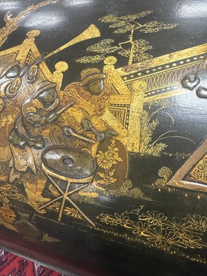 Lot 1274 - A LARGE QUEEN ANNE ENGLISH JAPANNED LACQUERWORK DOMED TRUNK