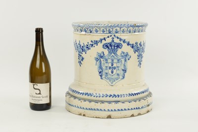 Lot 18 - AN UNUSUAL 19TH CENTURY BLUE AND WHITE DELFT WARE CIRCULAR GARDEN SEAT