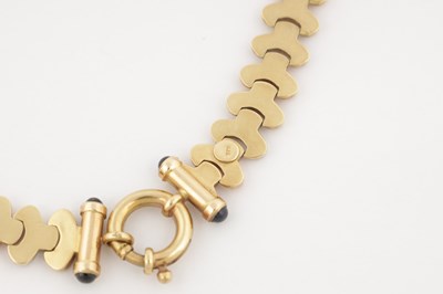 Lot 223 - A 9CT GOLD FLAT LINK NECKLACE