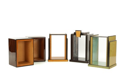 Lot 569 - A COLLECTION OF FIVE ART DECO VENNERED DISPLAY STANDS