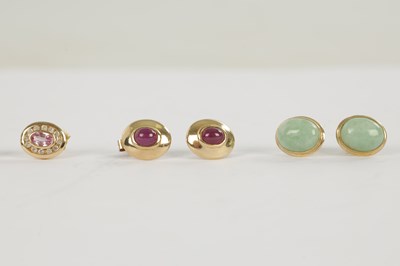 Lot 260 - A COLLECTION OF THREE PAIRS OF 9CT GOLD EARRINGS