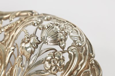 Lot 404 - AN EDWARDIAN SILVER FRUIT BOWL