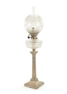 Lot 551 - A VICTORIAN SILVER PLATED CORINTHIAN COLUMN OIL LAMP