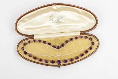 Lot 214 - A 9CT GOLD AMETHYST RIVIERE NECKLACE