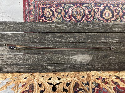 Lot 770 - AN ANTIQUE CASED VIOLIN, LABELLED SANCTUS SERAPHIN AND BOW