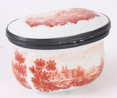 Lot 58 - A 19TH CENTURY CONTINENTAL PORCELAIN OVAL BOX...