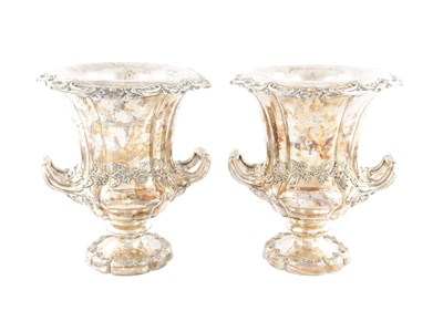 Lot A PAIR OF OLD SHEFFIELD SILVER PLATED CAMPANA SHAPED CHAMPAGNE COOLERS