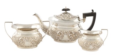 Lot AN EARLY 20TH CENTURY SILVER TEA SERVICE