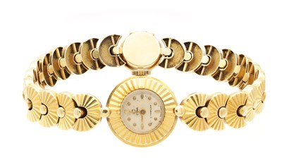 Lot A LADY'S 18CT GOLD CYMA WRIST WATCH