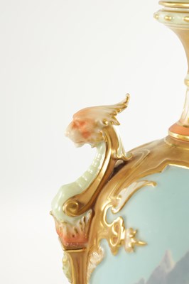 Lot A FINE AND RARE ROYAL WORCESTER PORCELAIN LIDDED CABINET VASE OF LARGE SIZE PAINTED WITH POLAR BEARS BY HARRY DAVIS