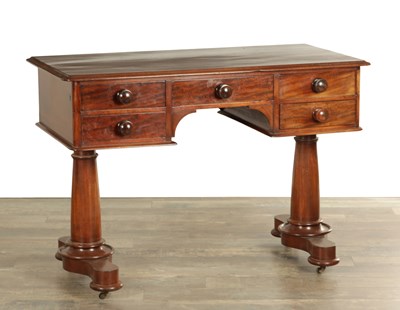 Lot A 19TH CENTURY MAHOGANY DESK