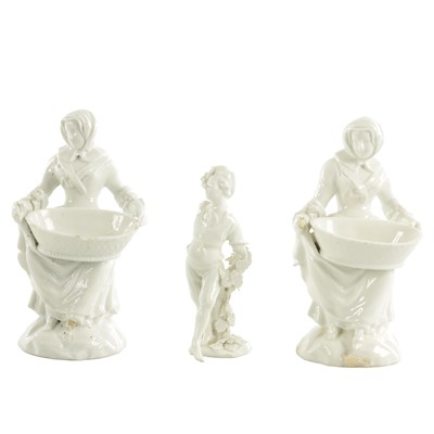 Lot A PAIR OF 19TH CENTURY MEISSEN FIGURES