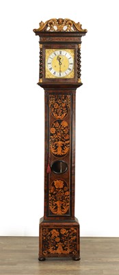 Lot HENRY JONES IN YE TEMPLE. A FINE WILLIAM AND MARY PANELLED MARQUETRY OYSTER VENEERED 10" LONGCASE CLOCK