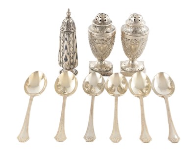 Lot A COLLECTION OF SILVER ITEMS