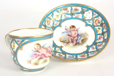 Lot 63 - AN EARLY 19th CENTURY SERVES CUP AND SAUCER...