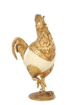 Lot AN UNUSUAL 20TH CENTURY GILT METAL AND OSTRICH EGG SCULPTURE OF A COCKEREL